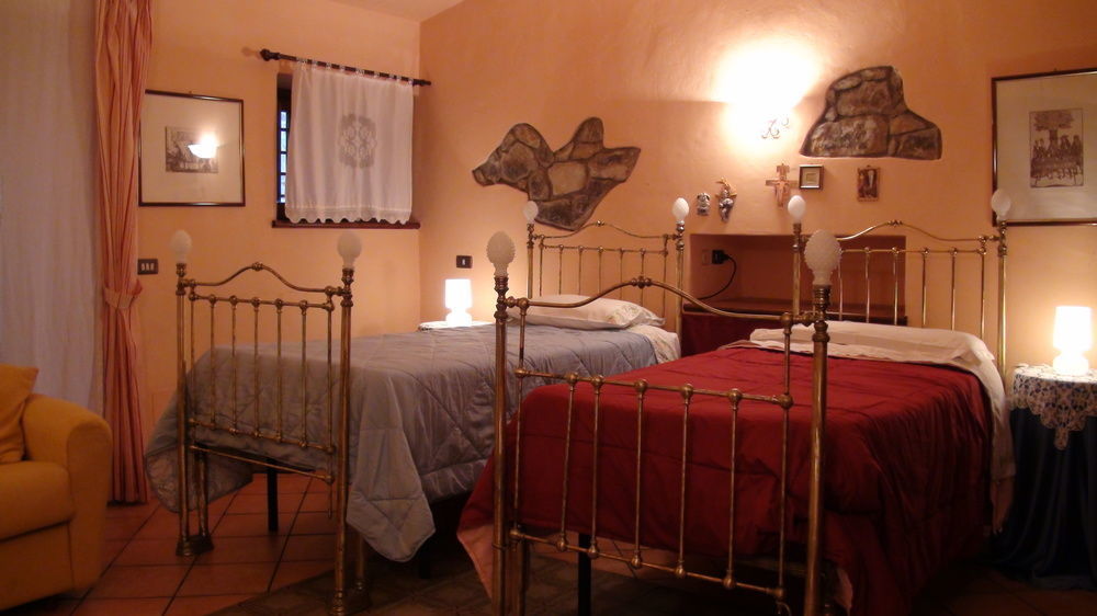 Hotel Heart Of Sicily Mistretta Exterior foto